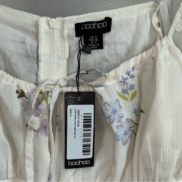 Boohoo Cream Floral Off-Shoulder Blouse - Picture 3 of 9